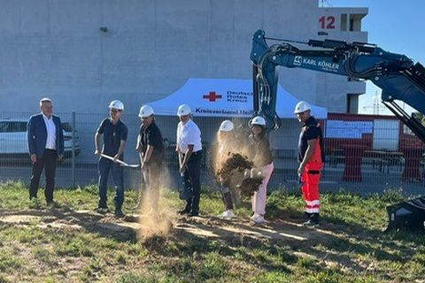 Spatenstich neue Rettungswache in Schwaigern