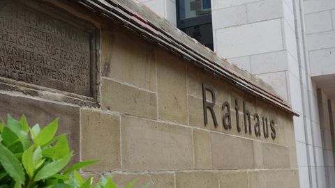 001 Rathaus Einweihung
