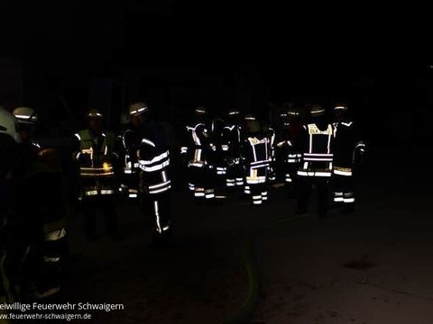 21.11.2012 – Brennender Müll bei einem Recyclingbetrieb in Brackenheim