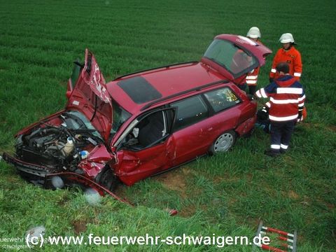 26.04.2013 – Frontalzusammenstoß zwischen Schwaigern und Stetten a.H.