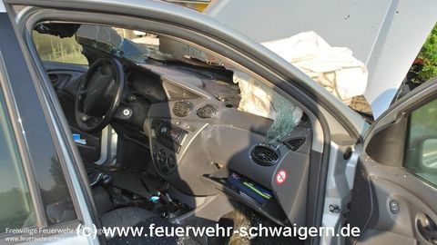 08.05.2013 – Kabelbrand in PKW