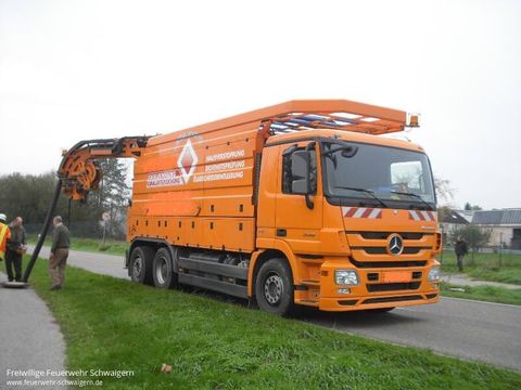 01.11.2013 – Gewässerverunreinigung im Leinbach