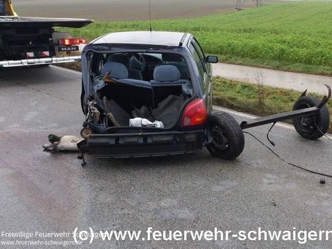 20.12.2013 – Aufgerissener Benzintank