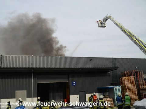 17.06.2015 – Große Rauchwolke über dem Schwaigerner Industriegebiet
