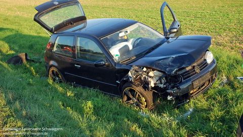 11.09.2015 – Motorradfahrerin stirbt bei Frontalzusammenstroß