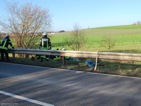 07.12.2017 – Verkehrsunfall mit eingeschlossener Person