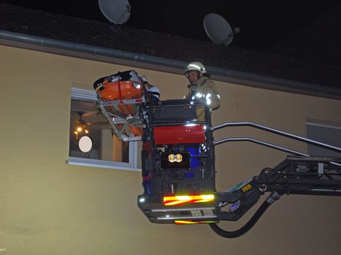 21.04.2018 – Rettung einer Person über die Drehleiter