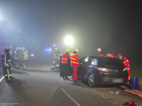 24.10.2019 – Drei Verletzte bei Zusammenstoß
