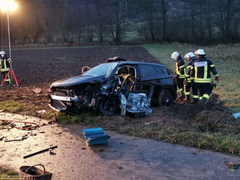 28.12.2020 – Verkehrsunfall K2160 (Ortseingang Niederhofen)