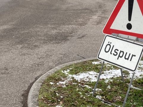 26.01.2021 – Ölspur im Wohngebiet "Hälde"