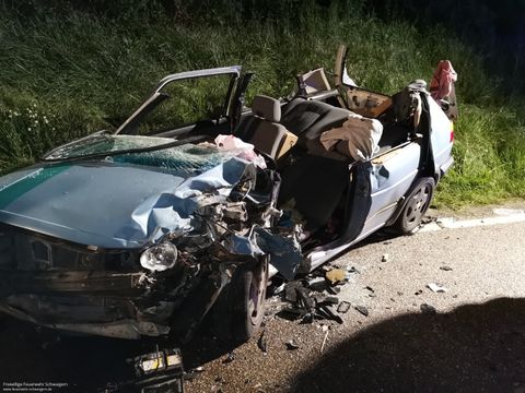 17.05.2021 – Drei Verletzte nach Verkehrsunfall auf K2048