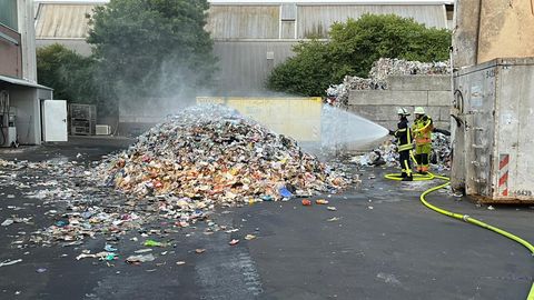 19.07.2025 – Brandmeldeanlage in Recyclingbetrieb hatte ausgelöst