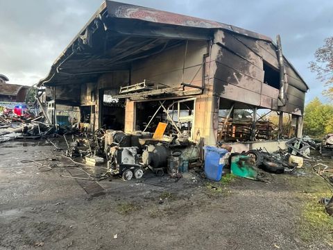 21.10.2025 – Landmaschinen-Werkstatt in Vollbrand