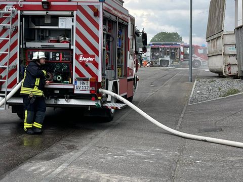 06.05.2026 – Rauchentwichlung in Recyclingbetrieb
