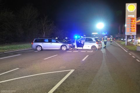 11.02.2020 – Verkehrsunfall bei der Shell-Tankstelle