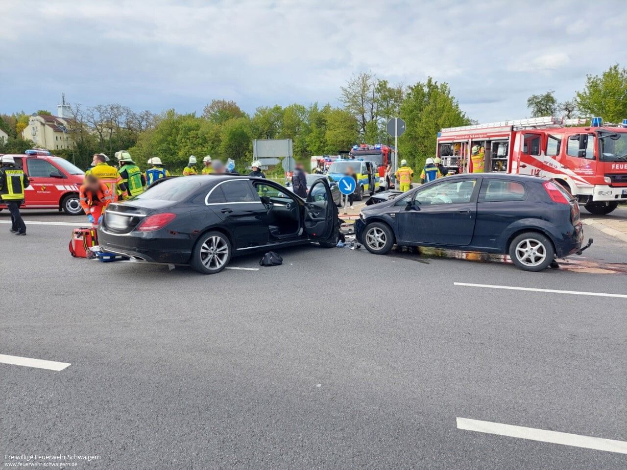 25.04.2024 – Verkehrsunfall auf der B293 (Höhe Tankstelle)